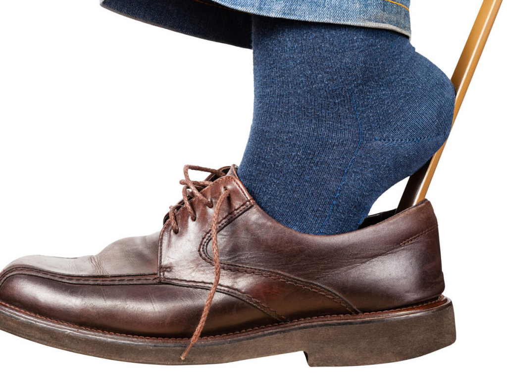 How To Walk Without Creasing Shoes: Keep Your Shoes New